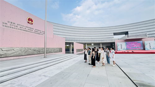 1726101666610825.png 图片2.png
