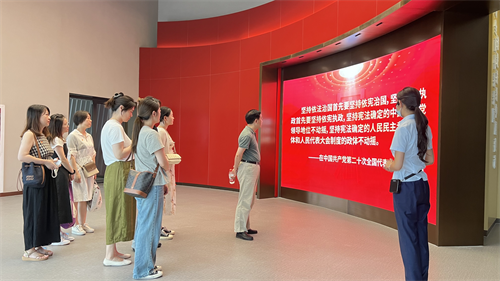 1726101714543645.png 图片5.png