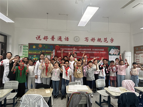 1728456338615252.jpg 5、中药香囊展示.jpg