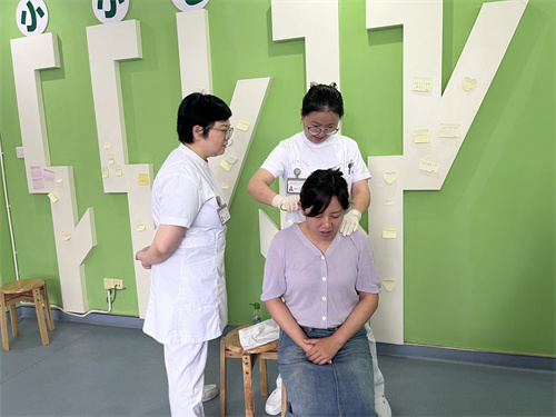 1728456371848608.jpg 7、铜砭刮痧体验.jpg