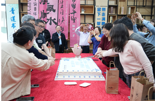 1744269253452429.png 图片1.png